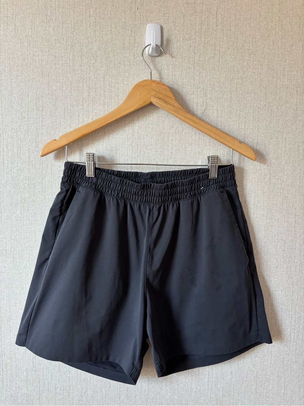 Unisex Blue navy UNIQLO shorts size M